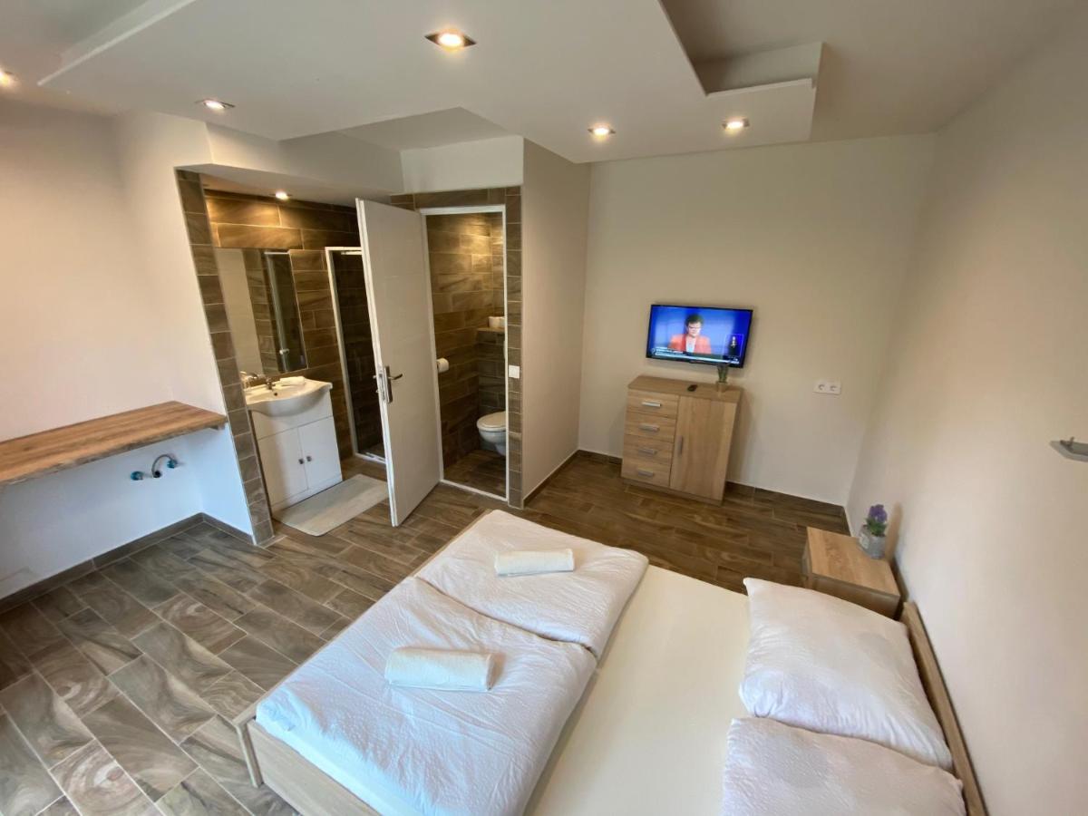 Silver Relax Siofok Ngoại thất bức ảnh